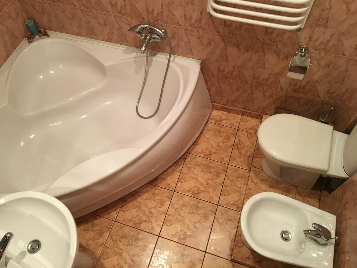 Apartment In The City Centre Lwów Zewnętrze zdjęcie