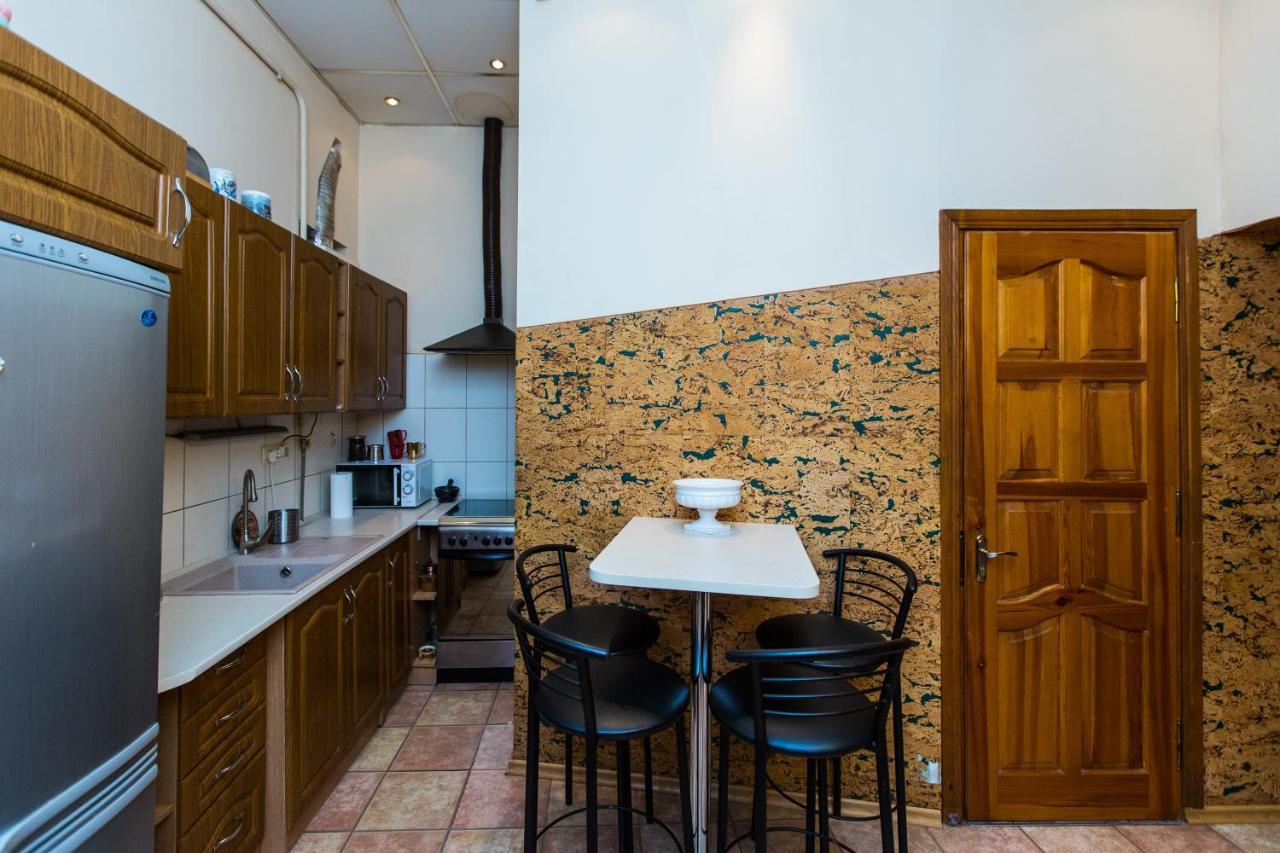 Apartment In The City Centre Lwów Zewnętrze zdjęcie
