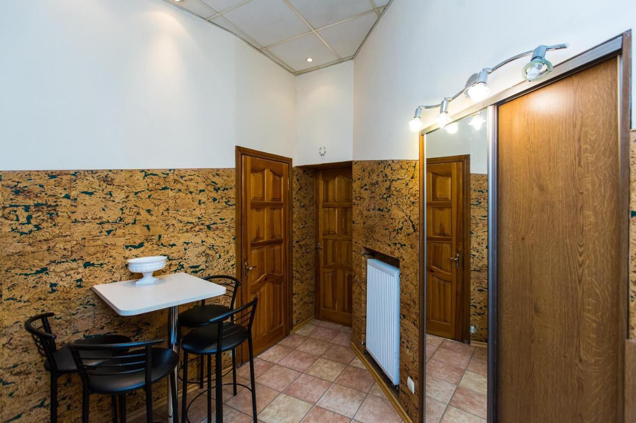 Apartment In The City Centre Lwów Zewnętrze zdjęcie